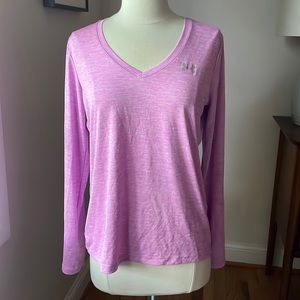 2016 never worn Under Armour pink athletic too long sleeved v-neck